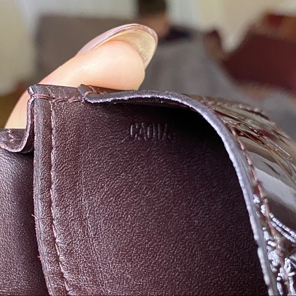 🚫SOLD🚫Authentic Louis Vuitton Wallet Card - Picture 8 of 12